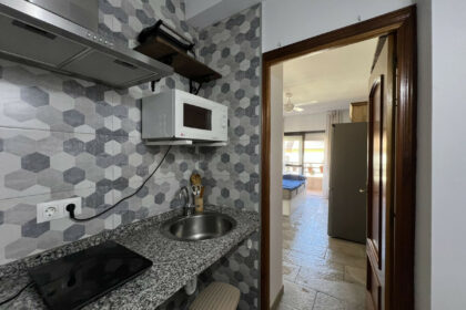 b962592c1dc2b4daa898a5c3e6d53d06 - 7