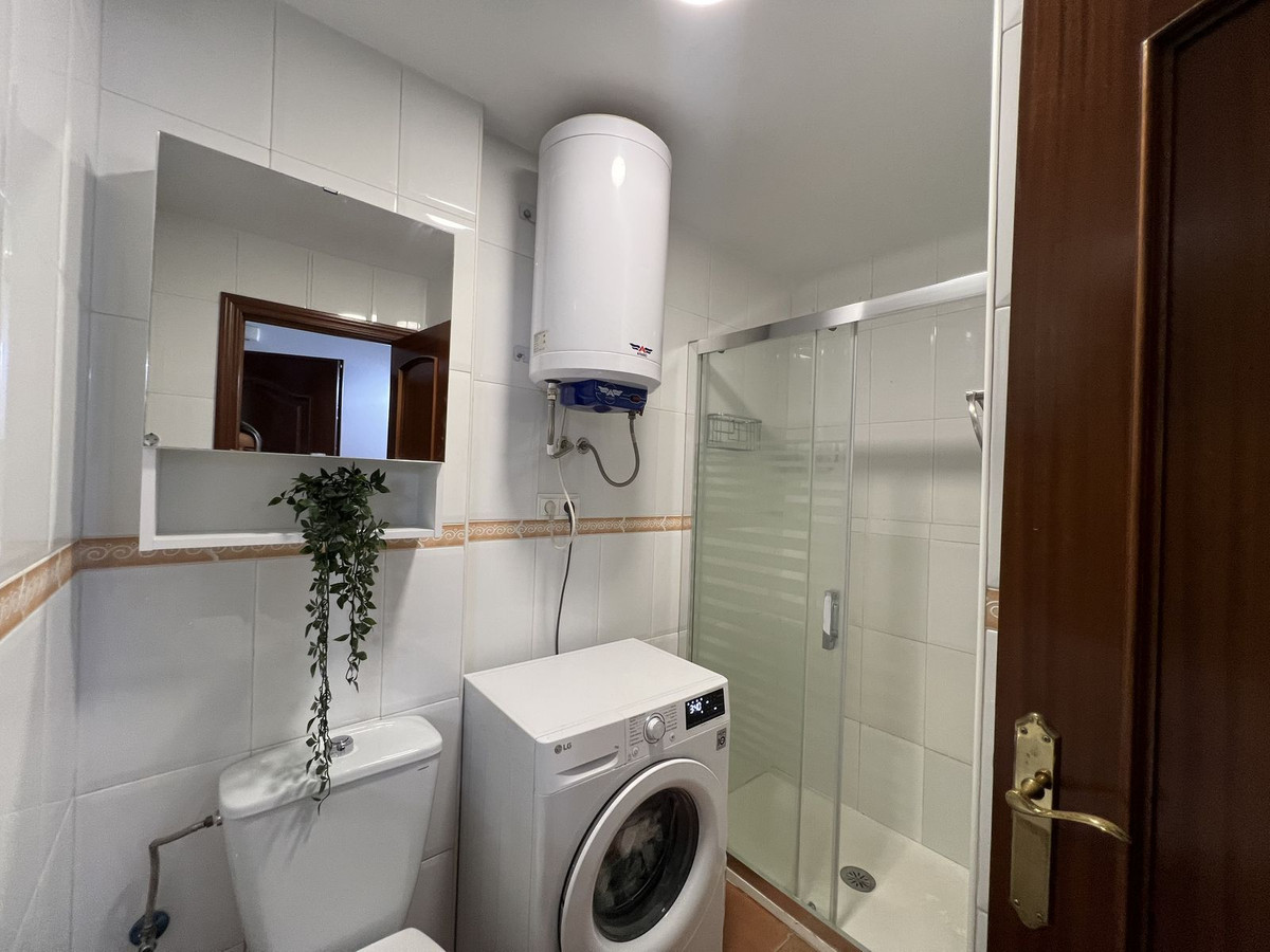 b962592c1dc2b4daa898a5c3e6d53d06 - 8