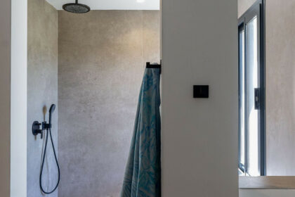 ba07f90d36773649d861887f2a766695 - 19