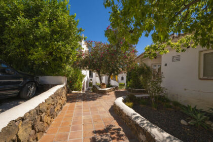 ba5bbe527b45251fce61d22b11d5bd31 - 33