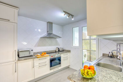 bb58a6bc5e1398dda4167efdecc06fa7 - 14