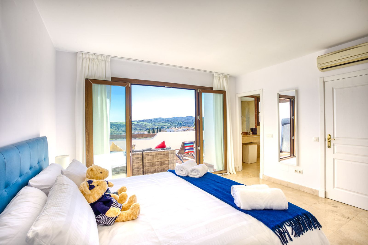 bb58a6bc5e1398dda4167efdecc06fa7 - 18