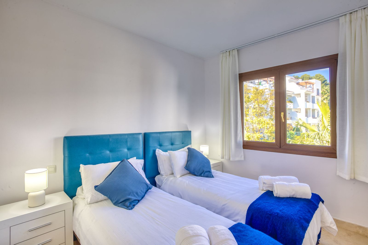 bb58a6bc5e1398dda4167efdecc06fa7 - 19