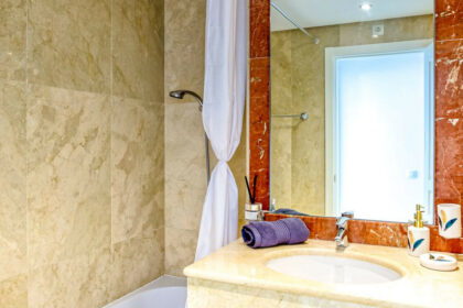 bb58a6bc5e1398dda4167efdecc06fa7 - 20