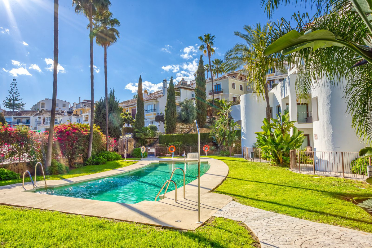 bb58a6bc5e1398dda4167efdecc06fa7 - 32