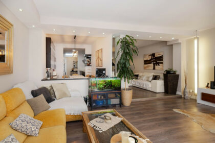 bb974480a5210945358020b0fc1406ae - 30