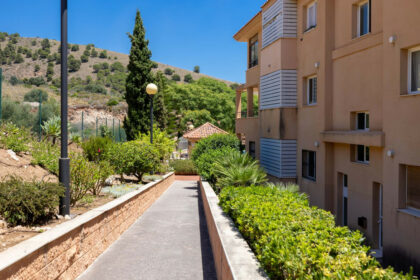 bb974480a5210945358020b0fc1406ae - 56