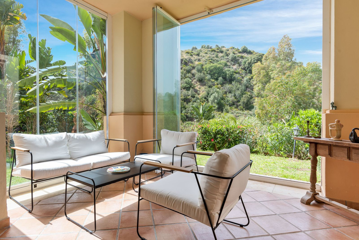 bb9ee7509026f0de668a36cd7717fe2c - 1