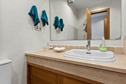 bb9ee7509026f0de668a36cd7717fe2c - 14