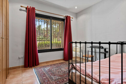 bb9ee7509026f0de668a36cd7717fe2c - 15