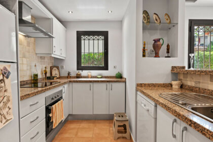 bb9ee7509026f0de668a36cd7717fe2c - 9