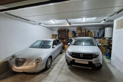 bbbe5d3309ae443d57df1adaeb41f32f - 24