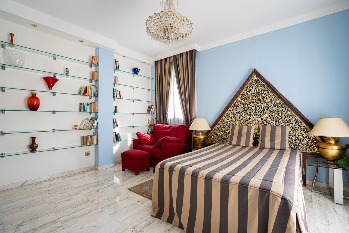 bc4c1201b1095ca59be06d1ffde69b59 - 19