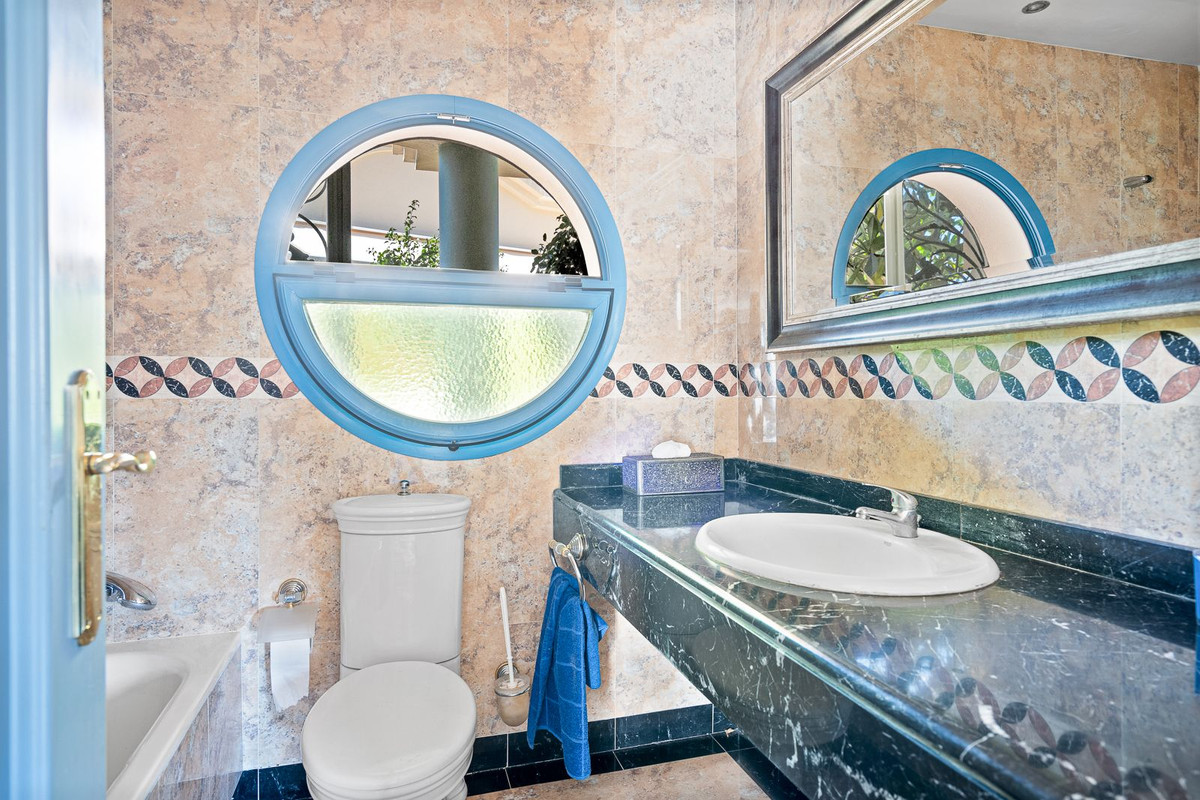 bc4c1201b1095ca59be06d1ffde69b59 - 26