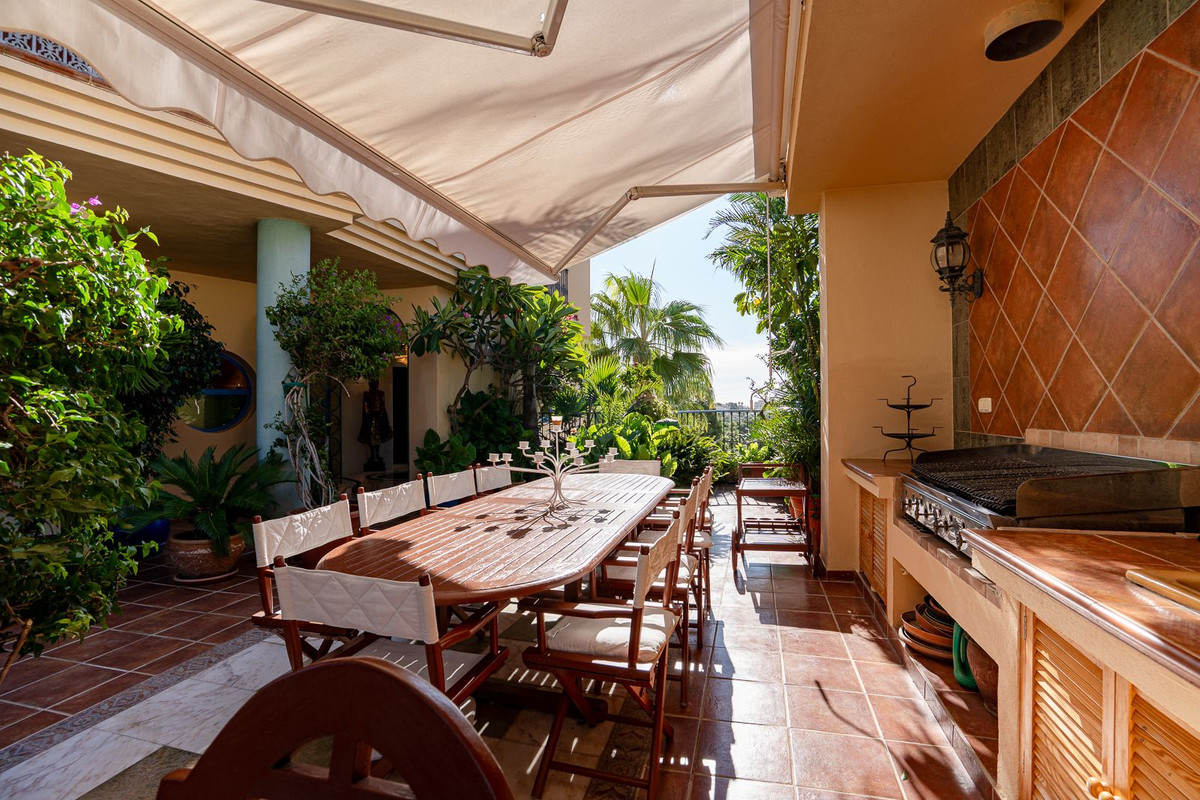 bc4c1201b1095ca59be06d1ffde69b59 - 3