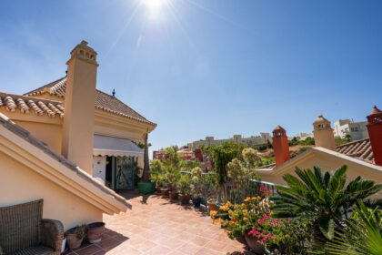 bc4c1201b1095ca59be06d1ffde69b59 - 7