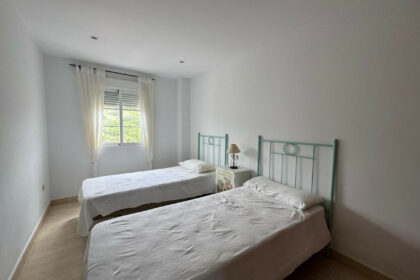 bd32d489d208ac5ba5b0ed37995318e9 - 11