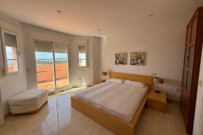 bd32d489d208ac5ba5b0ed37995318e9 - 13