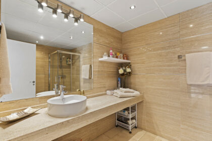 bd5e39096c17584fa12dd82b5cd12472 - 21