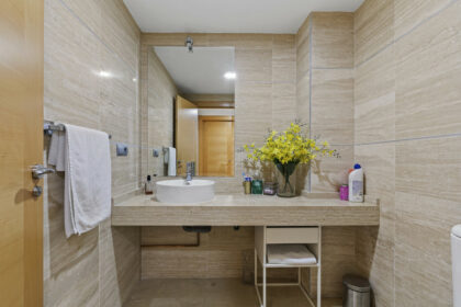 bd5e39096c17584fa12dd82b5cd12472 - 28