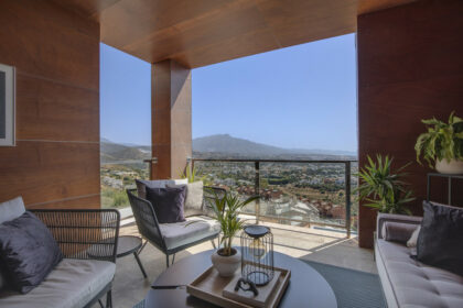 bd5e39096c17584fa12dd82b5cd12472 - 29