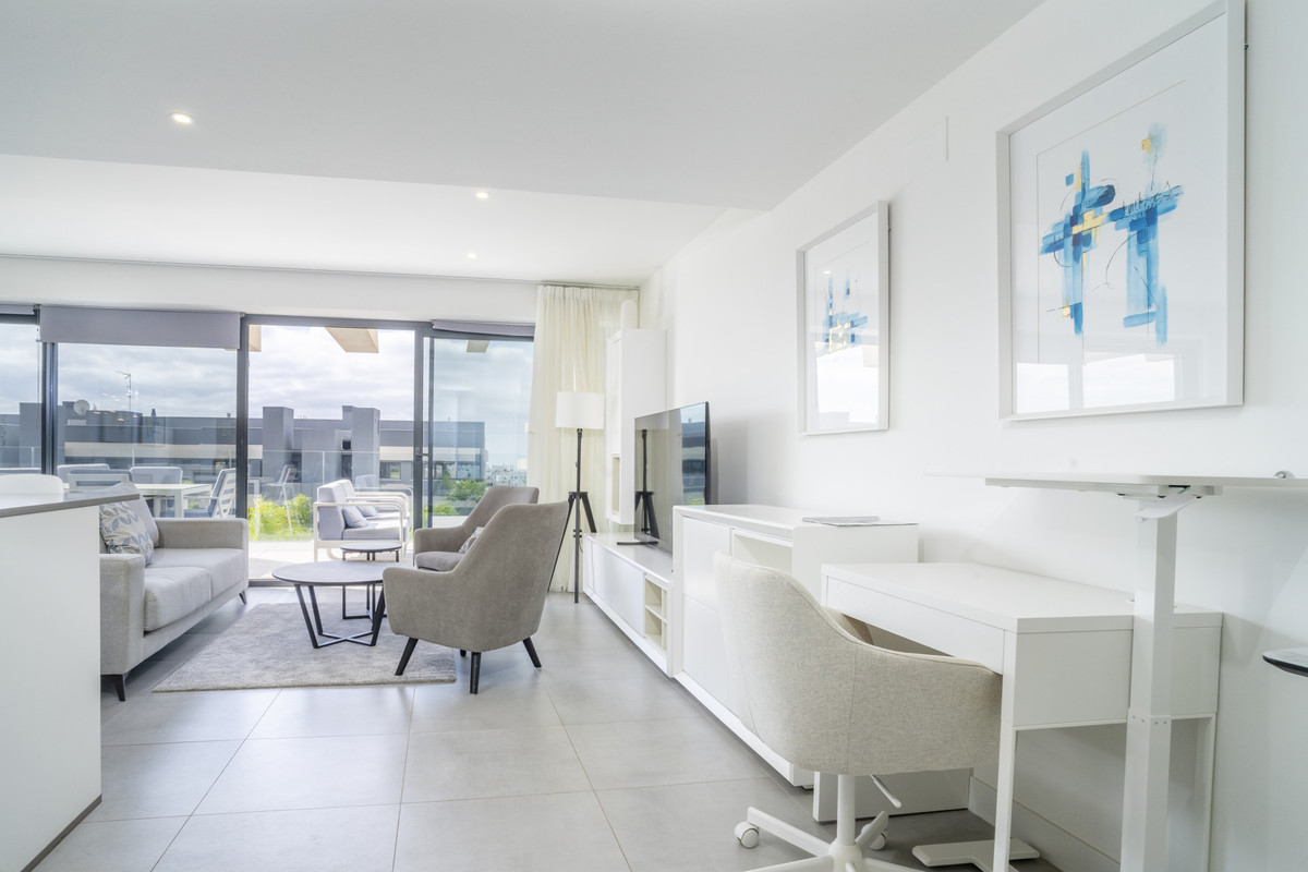 bdc70de6618195d975cb55eaaf45358f - 14