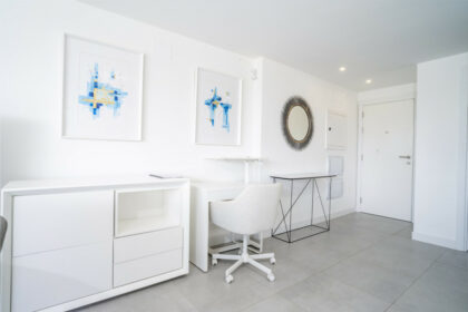 bdc70de6618195d975cb55eaaf45358f - 19