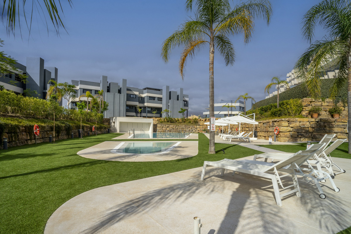 bdc70de6618195d975cb55eaaf45358f - 2