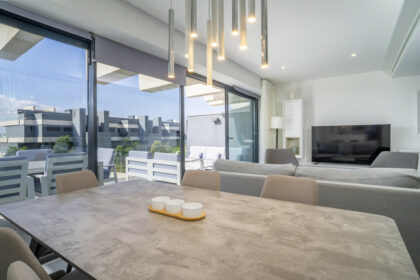 bdc70de6618195d975cb55eaaf45358f - 26