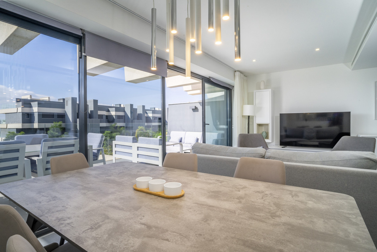 bdc70de6618195d975cb55eaaf45358f - 26