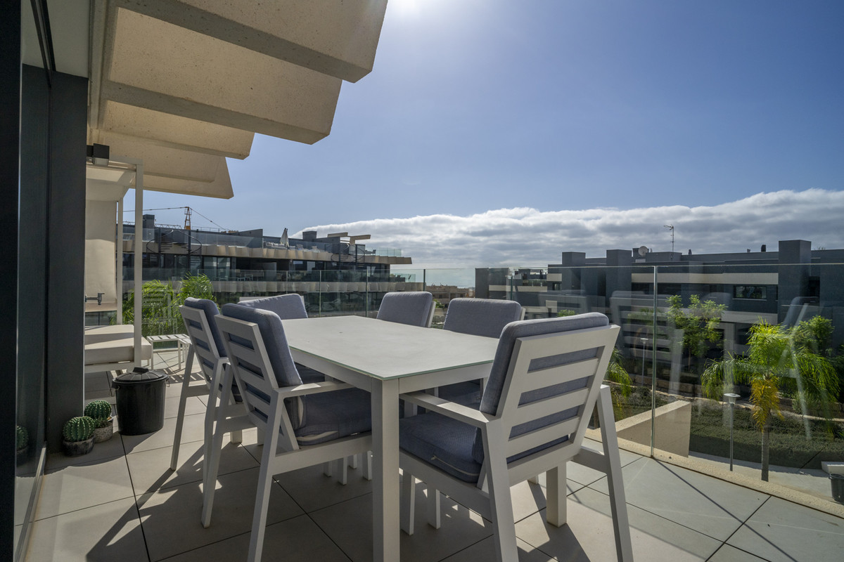 bdc70de6618195d975cb55eaaf45358f - 32