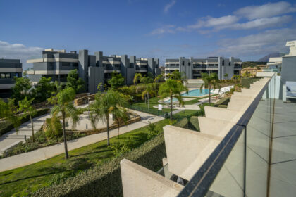 bdc70de6618195d975cb55eaaf45358f - 39