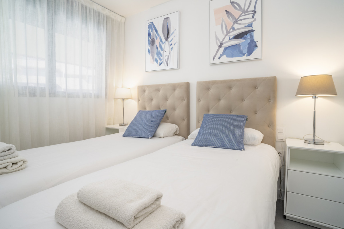 bdc70de6618195d975cb55eaaf45358f - 43