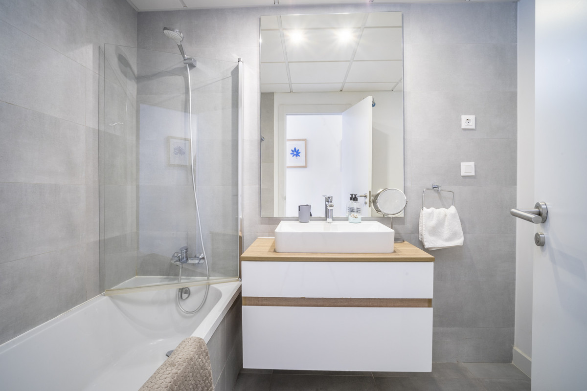 bdc70de6618195d975cb55eaaf45358f - 46