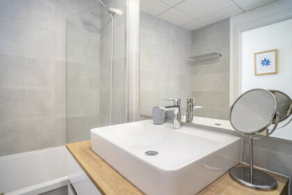 bdc70de6618195d975cb55eaaf45358f - 48