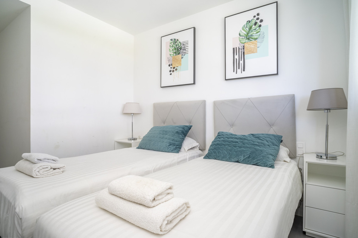 bdc70de6618195d975cb55eaaf45358f - 50