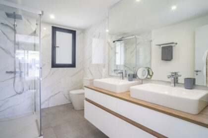 bdc70de6618195d975cb55eaaf45358f - 54