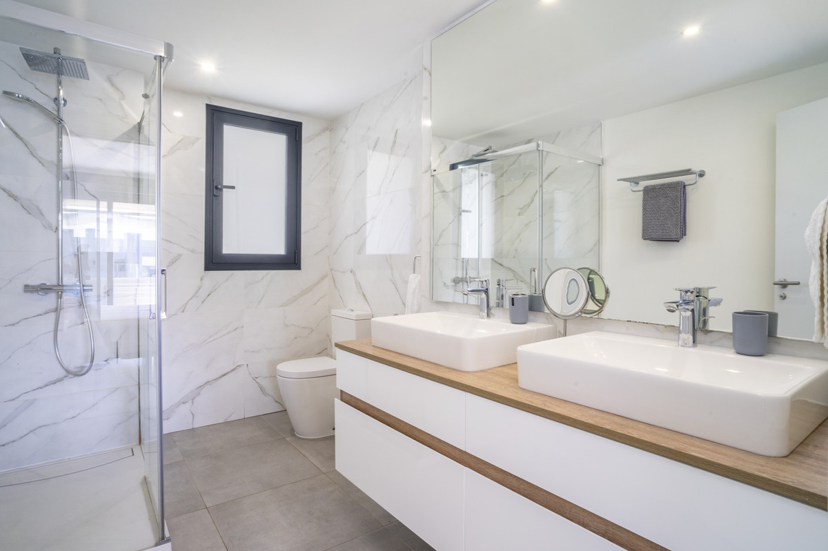 bdc70de6618195d975cb55eaaf45358f - 54