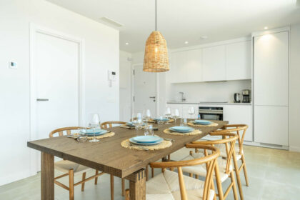 be384e30bd7c892f80c489168a009b99 - 11