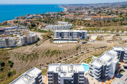 be384e30bd7c892f80c489168a009b99 - 19