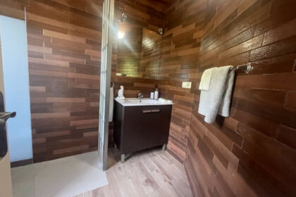 be53bee7f658681a670fddd3e2f80648 - 25