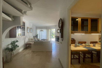 be53bee7f658681a670fddd3e2f80648 - 33