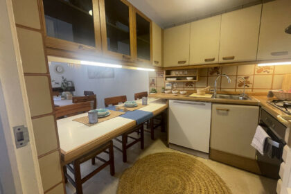 be53bee7f658681a670fddd3e2f80648 - 36