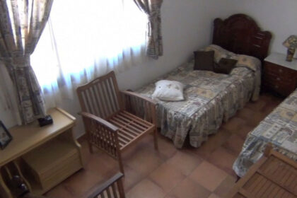 be8a8b10cff3a09708d0038cb23dff01 - 13