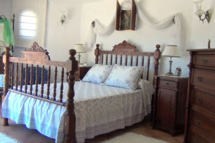 be8a8b10cff3a09708d0038cb23dff01 - 19