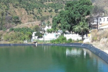 be8a8b10cff3a09708d0038cb23dff01 - 23