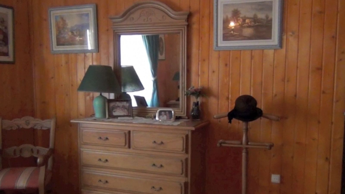 be8a8b10cff3a09708d0038cb23dff01 - 26