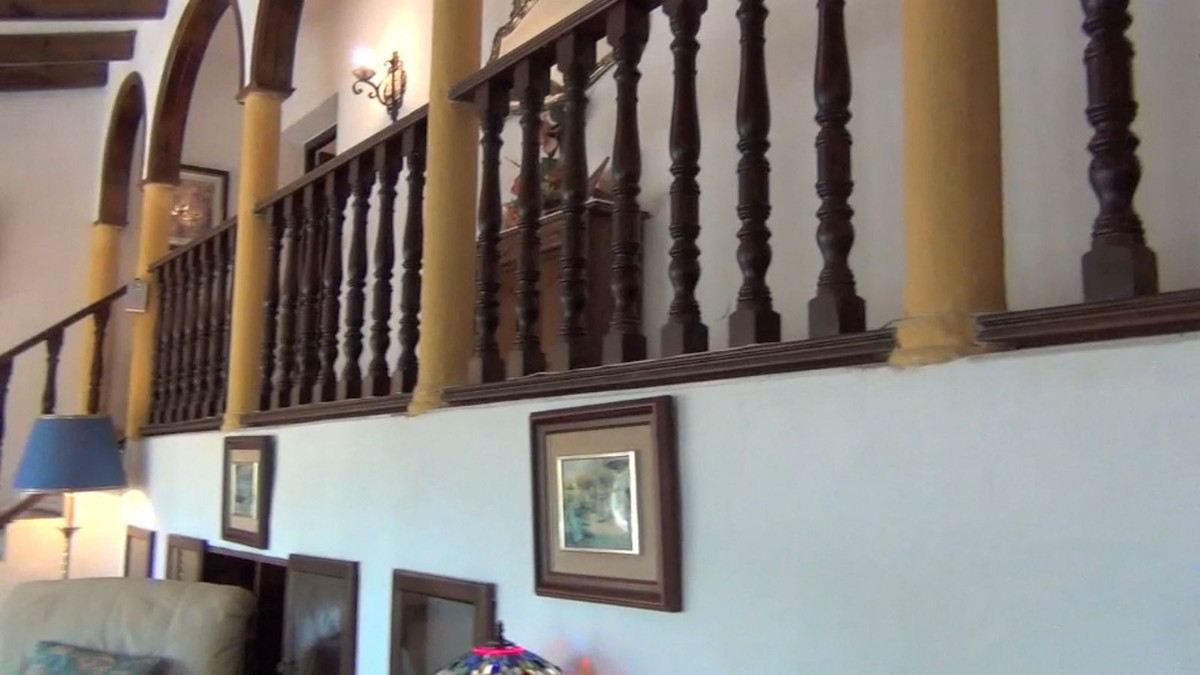 be8a8b10cff3a09708d0038cb23dff01 - 29