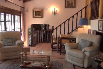 be8a8b10cff3a09708d0038cb23dff01 - 5