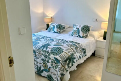 bf0d6e65c44e1dca1d1a01ac28c3e43f - 13